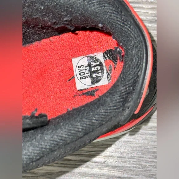 🖤❤️ Air Jordan 6 - ‘Black Infrared’ (2019) Size 2.5Y - Picture 3 of 7